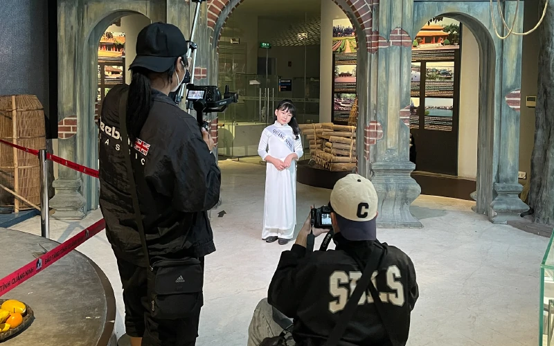 QUAY PHIM NGẮN TẠI HUẾ