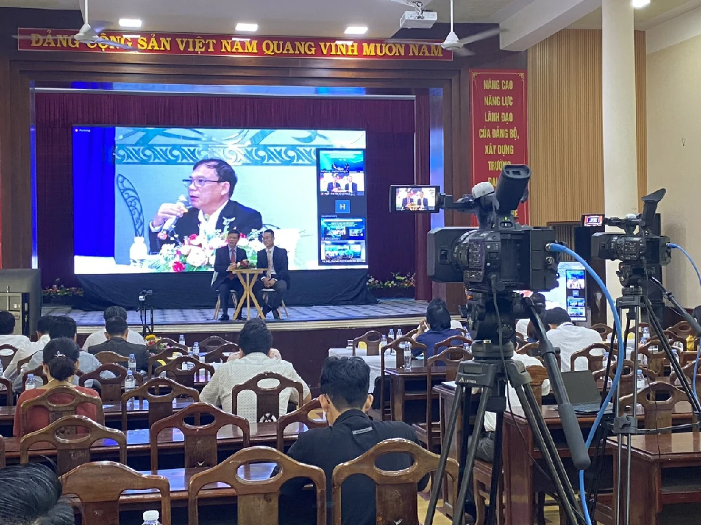 LIVESTREAM QUẢNG CÁO