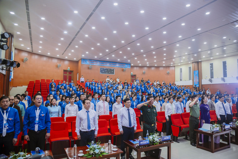 Đại hội với sự tham dự của 250 đại biểu chính thức